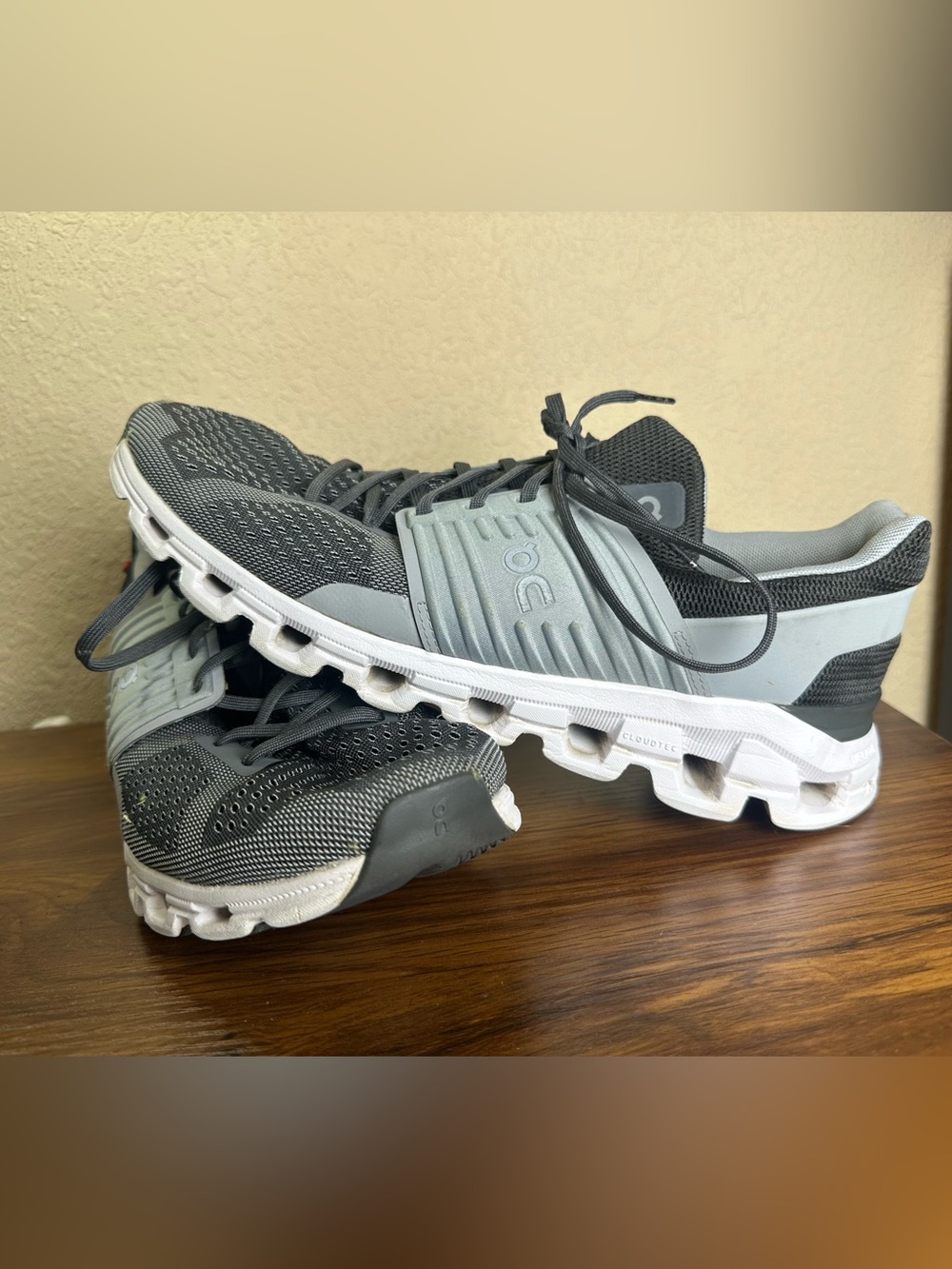 On Cloudswift Men’s 11 Rock Slate First Gen Running Shoes Sneakers 31-99941